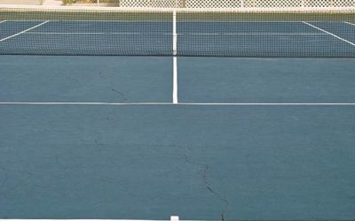 Construction de Courts de Tennis à Toulon : Réduire la Réverbération Sonore au Maximum