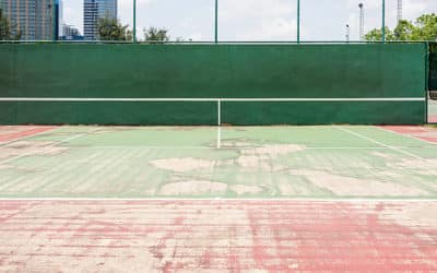 Construction court de tennis Toulon: Quels sont les avantages des revêtements de sol amortissants pour les aires de jeu près des courts de tennis à Toulon ?