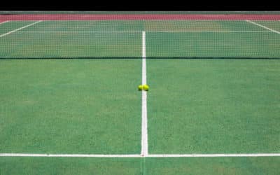 Construction de courts de tennis à Toulon : Comment choisir un emplacement pour un court de tennis qui renforce les liens communautaires ?