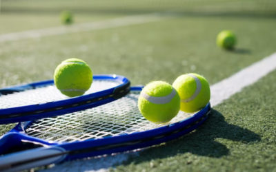 Construction terrain de tennis en gazon synthétique à Toulon : La résistance aux taches et la facilité de nettoyage par Service Tennis