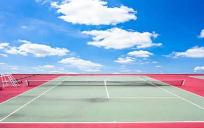 Construction de Courts de Tennis à Toulon : Gestion optimale de l&rsquo;eau et du drainage pour les Courts de Tennis à Toulon, Var, au Service des Hôtels de Luxe