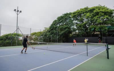 Réduire le Bruit sur les Courts de Tennis à Toulon : Des Solutions Innovantes pour le Confort des Clients de l’Hôtel