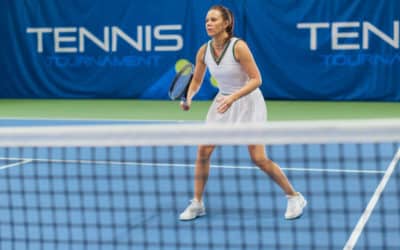 Construction de Courts de Tennis à Toulon : L&rsquo;importance cruciale de l&rsquo;orientation et du positionnement pour les Hôtels de Luxe