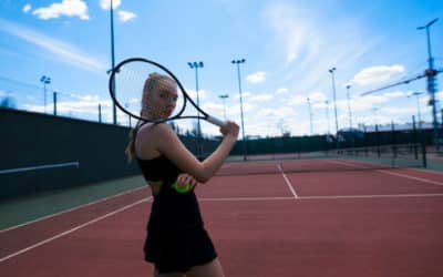 Titre : À la recherche de durabilité : Les Entreprises de Construction de Courts de Tennis à Toulon