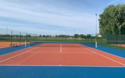 Comment les constructeurs de terrain de tennis à Toulon assurent la conformité aux exigences de drainage