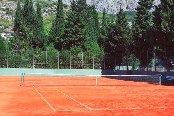 Constructeur de terrains de tennis à Toulon