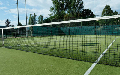 Construction de terrain de tennis en gazon synthétique : Construire un Terrain de Tennis en Gazon Synthétique  Nice ; Assurer la Conformité aux Normes de Sécurité pour les Hôtels