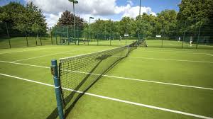 Assurer la Conformité aux Normes de Sécurité et d’Accessibilité avec un Constructeur de Court de Tennis à Nice dans les Alpes Maritimes