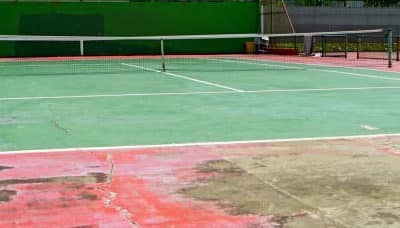 Engagement des clients dans la conception d&rsquo;un court de tennis pour les hôtels de luxe à Toulon, Var