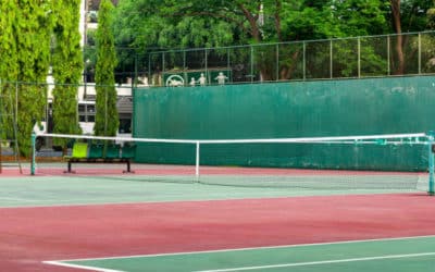 Construction d&rsquo;un court de tennis à Toulon pour les hôtels de luxe: un outil pour augmenter la durée du séjour des clients