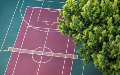 Quelles sont les implications fiscales liées à la construction de courts de tennis à Toulon dans le Var pour les Spas haut de gamme ?