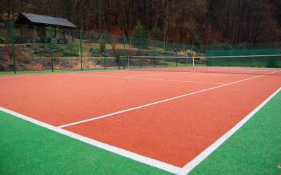 Choisir le bon Constructeur de Courts de Tennis à Nice dans les Alpes Maritimes pour des Spas Haut de Gamme