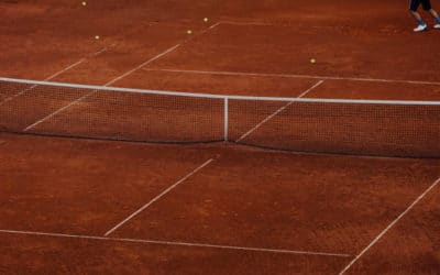 Maximiser le Confort Sonore dans un Spa Haut de Gamme à Nice avec un constructeur de Courts de Tennis à Nice