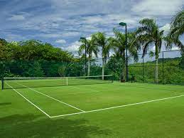 Constructeur de courts de tennis en gazon synthétique Nice dans les Alpes-Maritimes les Facteurs clés pour le drainage sur les terrains de tennis pour les centres de loisirs