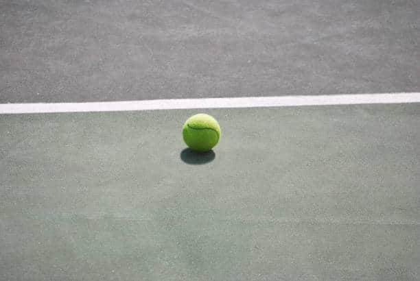 Entretien Terrain de tennis en Béton Poreux  Marseille<br />
