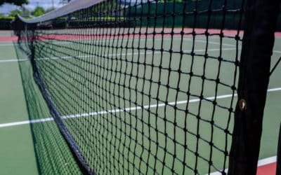 Participation des Résidents dans la Construction du Court de Tennis à Toulon