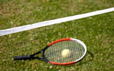 Construction de courts de tennis à Toulon : Les avantages des revêtements en polyuréthane aliphatique pour les académies de tennis à Toulon dans le Var