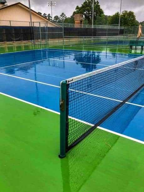 renovation-terrain-de-tennis-en-resine-synthetique-grenoble