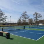 maintenance-terrain-de-tennis-en-beton-poreux-paris