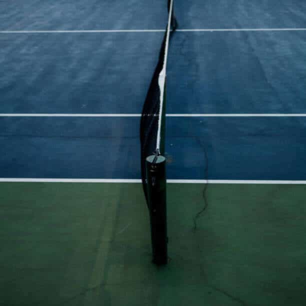 Le Service de Construction de Court de Tennis en Résine Synthétique à Cannes se distingue par son expertise inégalée dans le domaine de la construction de courts de tennis. Située au cœur de la célèbre ville de Cannes, cette entreprise est reconnue pour sa qualité exceptionnelle et son savoir-faire inégalé dans la construction de court de tennis en résine synthétique cannes. Avec une équipe de professionnels hautement qualifiés et expérimentés, le Service de Construction de Court de Tennis en Résine Synthétique à Cannes s'engage à fournir des installations de tennis de la plus haute qualité. Que vous soyez un particulier passionné de tennis ou un club cherchant à améliorer ses installations, cette entreprise offre des solutions sur mesure pour répondre à vos besoins spécifiques.