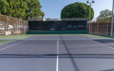 La construction d&rsquo;un court de tennis à Toulon dans le Var