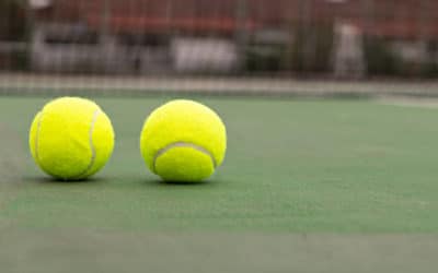 Construction court de tennis à Marseille : Comment les nouveaux courts de tennis contribuent-ils à renforcer l&rsquo;attractivité de Marseille en tant que destination touristique sportive régionale ?