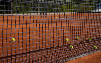 Service Tennis : Votre Partenaire Idéal pour la Construction de Courts de Tennis à Toulon avec des Contraintes Budgétaires Serrées