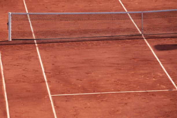 constructeur de court de tennis à Toulon