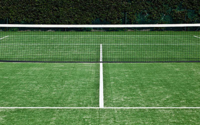 Construction d’un court de tennis à Nice: Assurer la sécurité des enfants sur le court de tennis en gazon synthétique