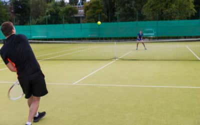 Construction d&rsquo;un court de tennis à Nice: S&rsquo;assurer de la conformité des courts de tennis en gazon synthétique