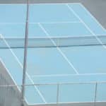 maintenance-court-de-tennis-en-beton-poreux-a-ramatuelle