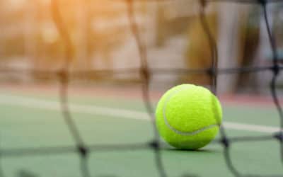 Les Caractéristiques Spécifiques du Sol Adaptées à la Construction du Court de Tennis à Toulon dans le Var pour les Centres de Retraite Sportive