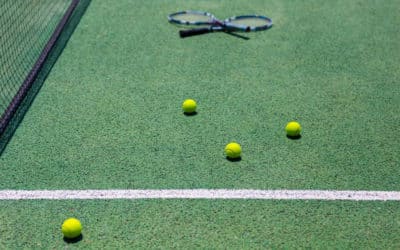 Construction des courts de tennis en gazon synthétique à Nice : La meilleure option de surface pour une utilisation intensive dans les écoles primaires selon le constructeur