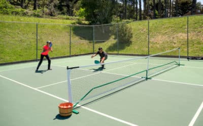 Construction d’un court de tennis à Marseille : Assurer une intégration esthétique du court de tennis avec les jardins et les espaces extérieurs des hôtels de luxe