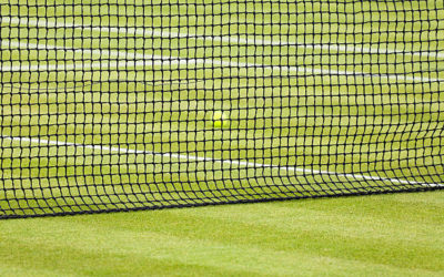 Construction d&rsquo;un court de tennis en gazon synthétique à Nice dans les Alpes Maritimes : Assurer la Sécurité des Joueurs sur un Court de Tennis en Gazon Synthétique à Nice, Alpes Maritimes