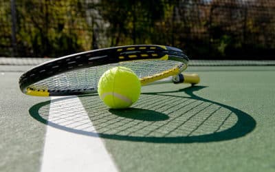 Construction d&rsquo;un Court de Tennis à Toulon : Éclairage Nocturne Optimal