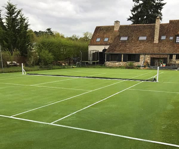 Options de recyclage pour les matériaux utilisés dans la Construction de courts de tennis en gazon synthétique Nice dans les Alpes-Maritimes