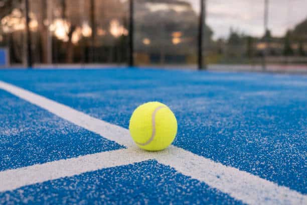Construction terrains de tennis en résine synthétique Saint-Raphaël