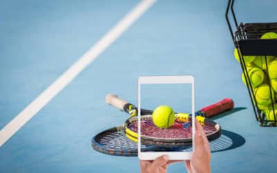 Construction d&rsquo;un Court de Tennis en Résine Synthétique à Fréjus par Service Tennis pour les besoins spécifiques des propriétaires