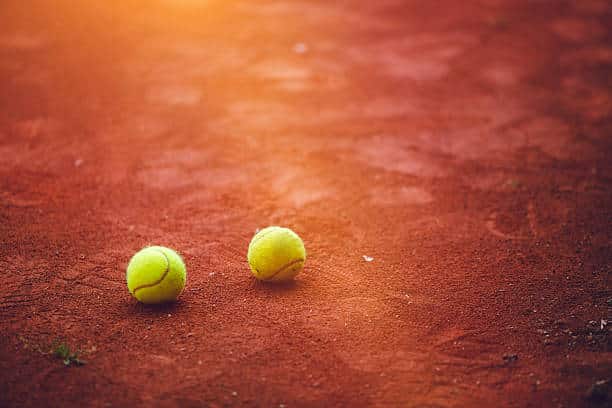 Entretien courts de tennis fréjus