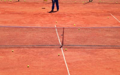 Rénovation du Court de Tennis à Nice dans les Alpes Maritimes, Optimiser l’Acoustique pour les Hôtels de Luxe