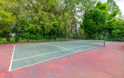 Constructeur de Courts de Tennis à Nice dans les Alpes-Maritimes Exige en Entretien pour les Villages de Vacances
