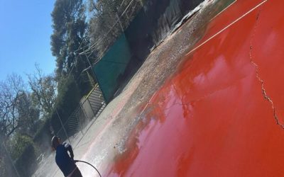 Technologies et Caractéristiques Uniques de l&rsquo;Entretien Court de Tennis en Résine Synthétique à Gassin