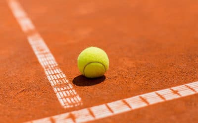 L’importance des designs multifonctionnels pour les courts de tennis dans les camps de vacances par le constructeur de courts de tennis à Nice pour les Air BnB par Service Tennis