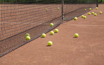 Garantir l’accessibilité pour les personnes âgées dans le constructeur de courts de tennis à Nice pour les organes sportifs