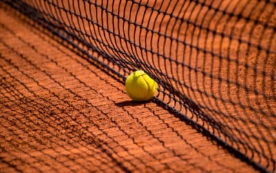 Comment la rénovation du court de tennis Nice pour les Châteaux à Nice pourrait-elle encourager la pratique du tennis en tant que moyen de promouvoir la santé et le bien-être ?