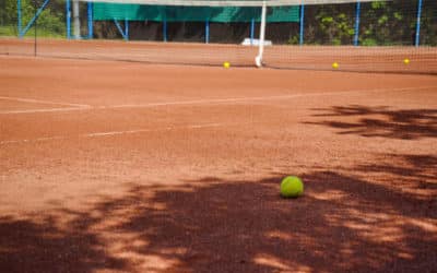 Intégrer des éléments de sécurité dans le design du constructeur de courts de tennis à Nice pour les organes sportifs