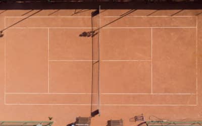 Étapes clés du processus de construction d’un court de tennis par Service Tennis à Nice pour une résidence privée