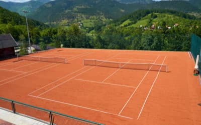 Quelles innovations technologiques permettent d’améliorer la qualité de jeu sur les courts de tennis à Marseille ?