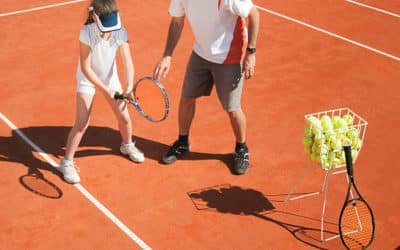 Les Meilleures Pratiques Recommandées par le constructeur de terre du terrain de Tennis pour l’Intégration d’un Système d’Éclairage Durable